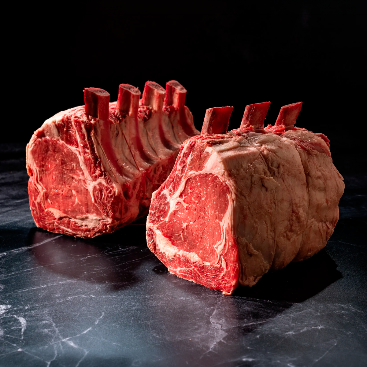 Prime Rib Linz Heritage Angus — presentación en mesa | MEAT MX