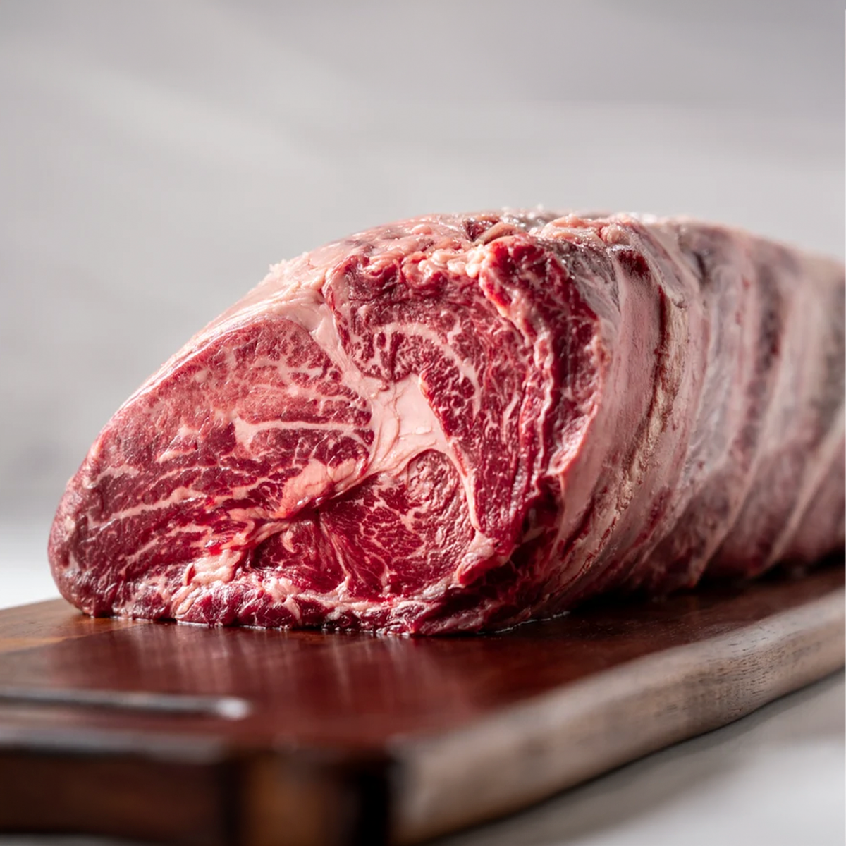 Cross Ribeye Lipon Wagyu Cross Snake River Farms — preparado a la parrilla | MEAT MX